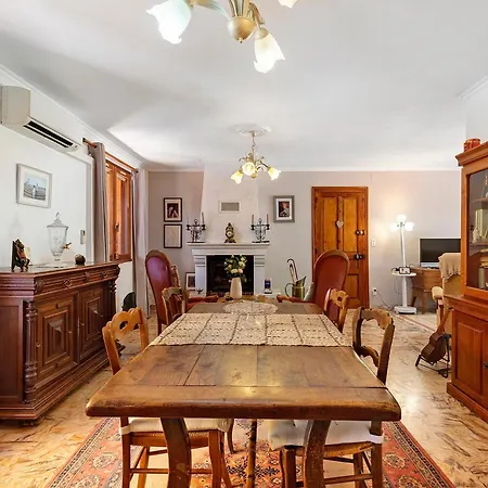 Chez N E L - Maison Avec Piscine Tatil Evi La Tour-sur-Orb
