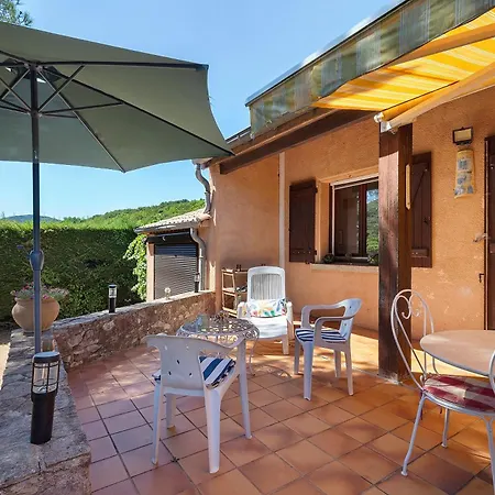 Chez N E L - Maison Avec Piscine Holiday home La Tour-sur-Orb