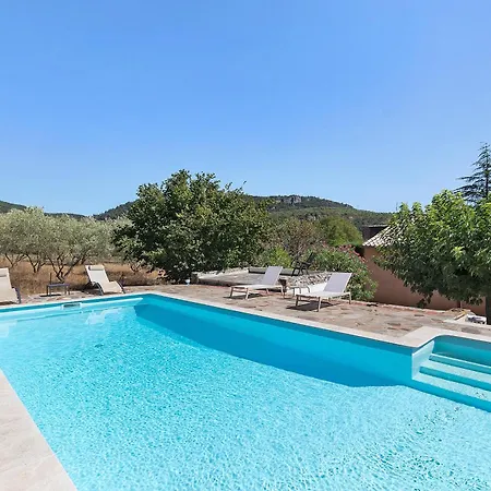 Chez N E L - Maison Avec Piscine Holiday home La Tour-sur-Orb